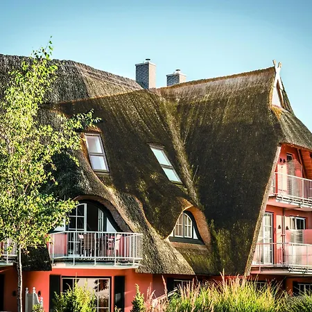 Ferienwohnung Mit Terrasse In Dierhagen Apartamento *