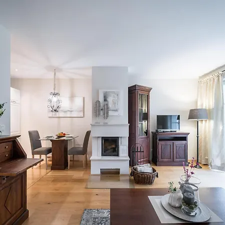 Ferienwohnung Mit Terrasse In Dierhagen Apartamento *